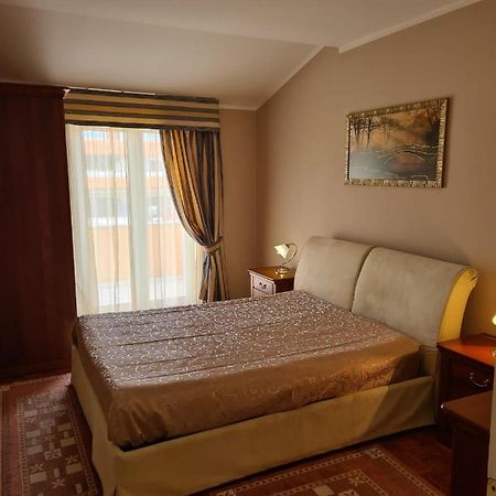 Apartment Sunny Pula Exterior photo