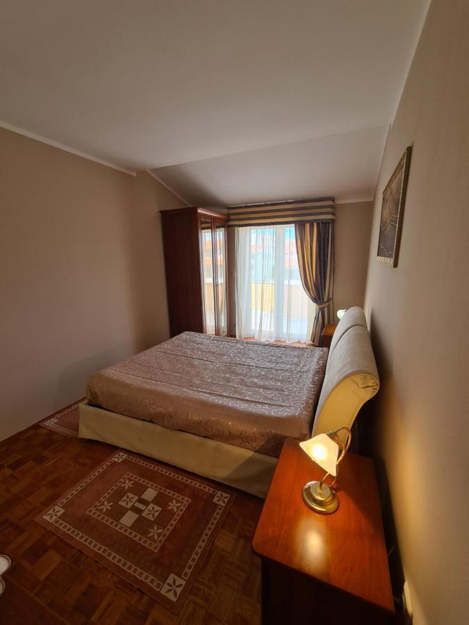 Apartment Sunny Pula Exterior photo